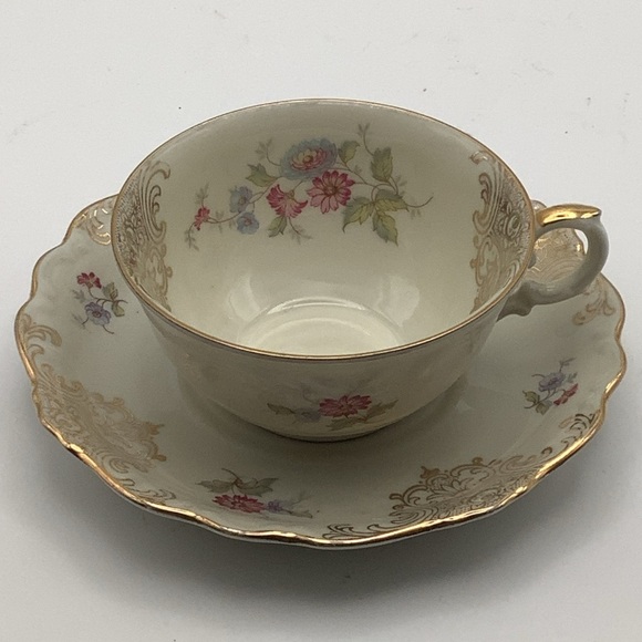 Vintage Schumann Bavaria Floral Teacup and Saucer - Picture 1 of 10